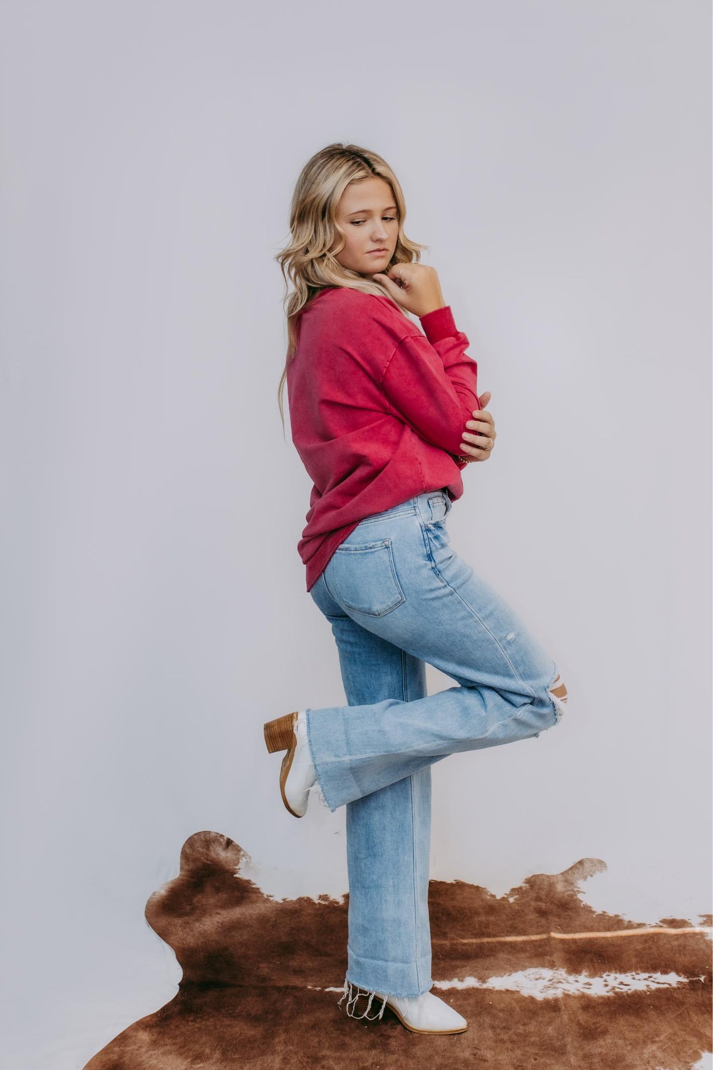 MK159 Basic Acid Washed Sweatshirt - Maroon
