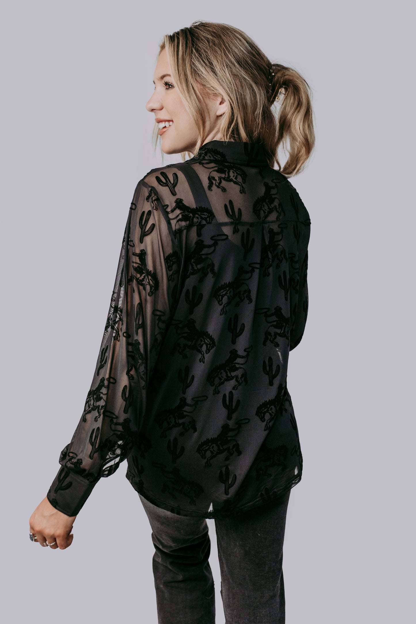 MK688 Buckaroo Velvet Button Down Shirt