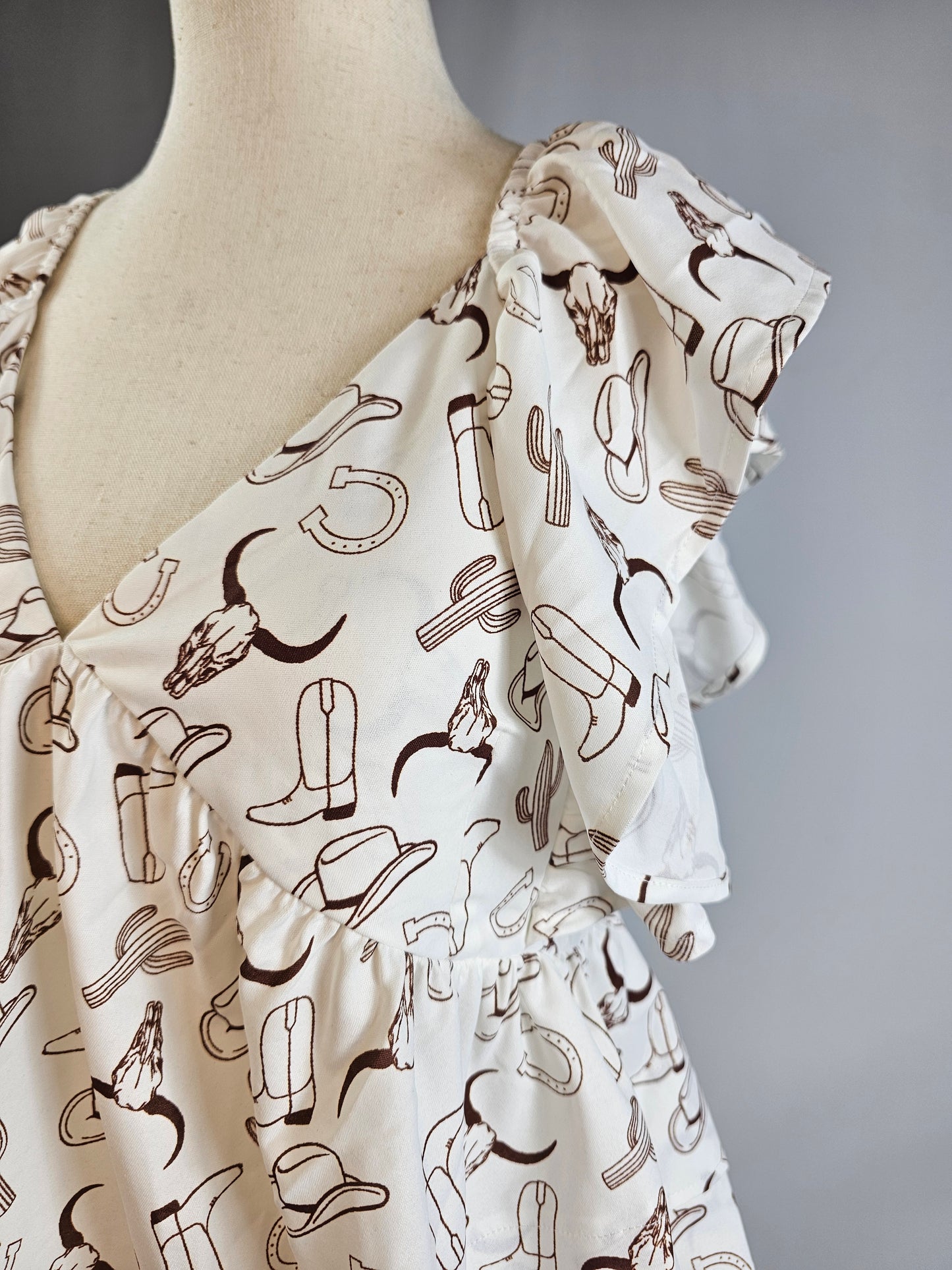 TZ94 Southern Belle Back Tie Blouse