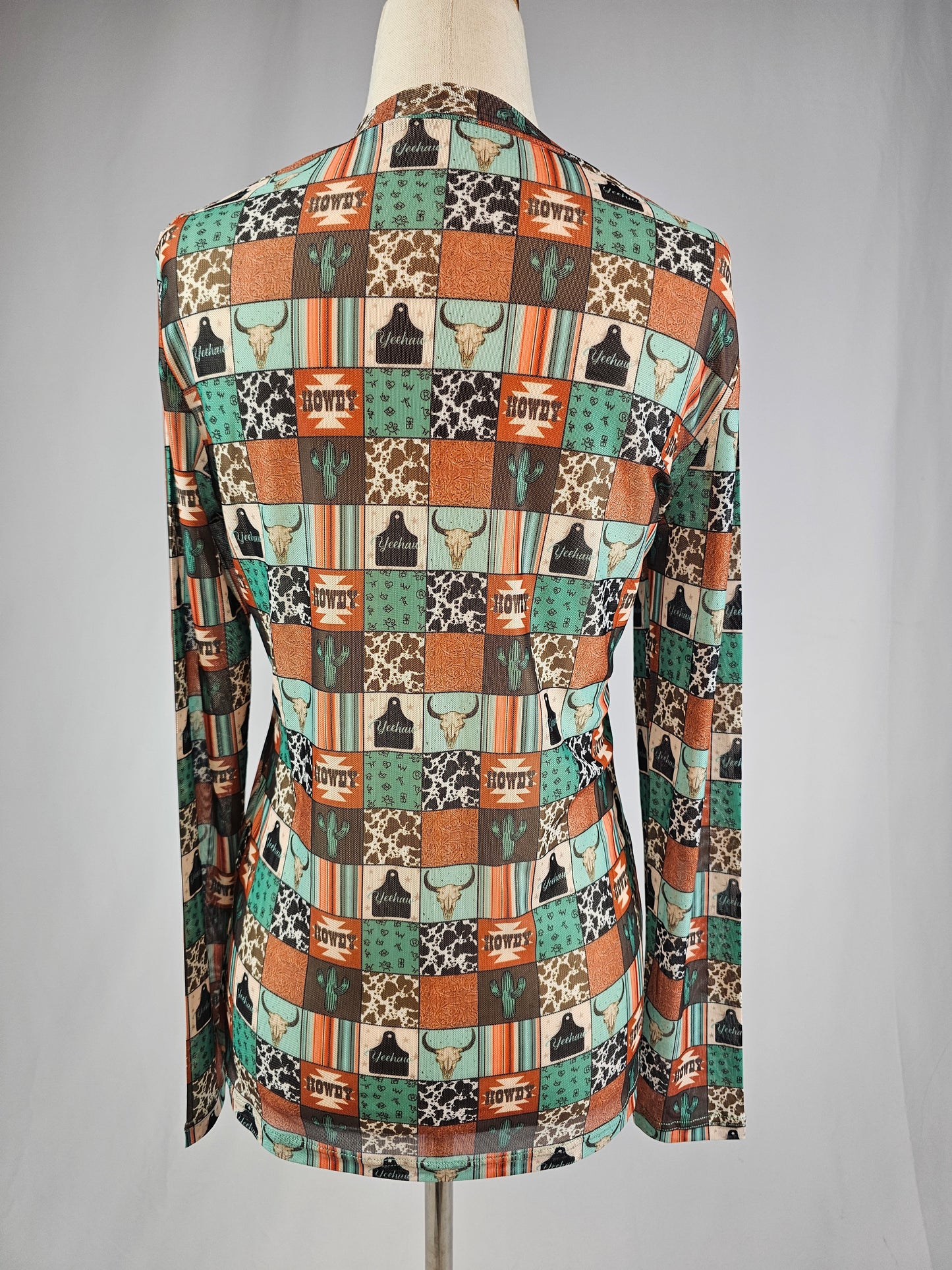MK715 Western Checkered Mesh Top