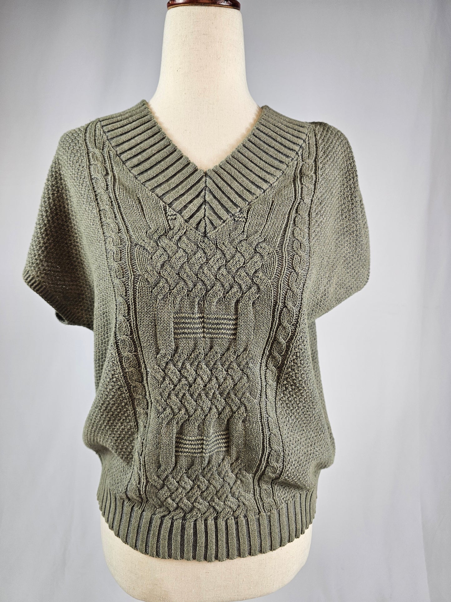 TZ108 Sweater Vest
