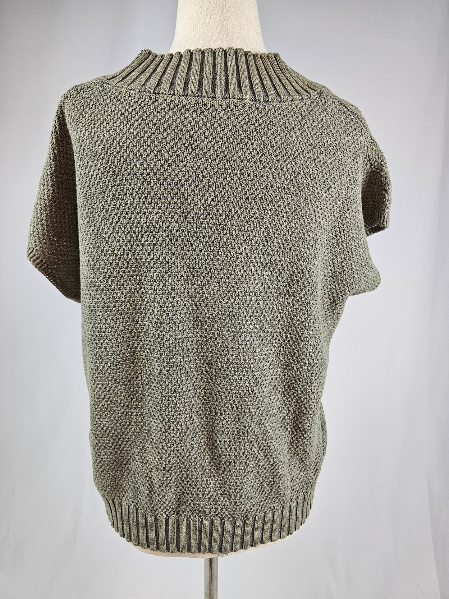 TZ108 Sweater Vest