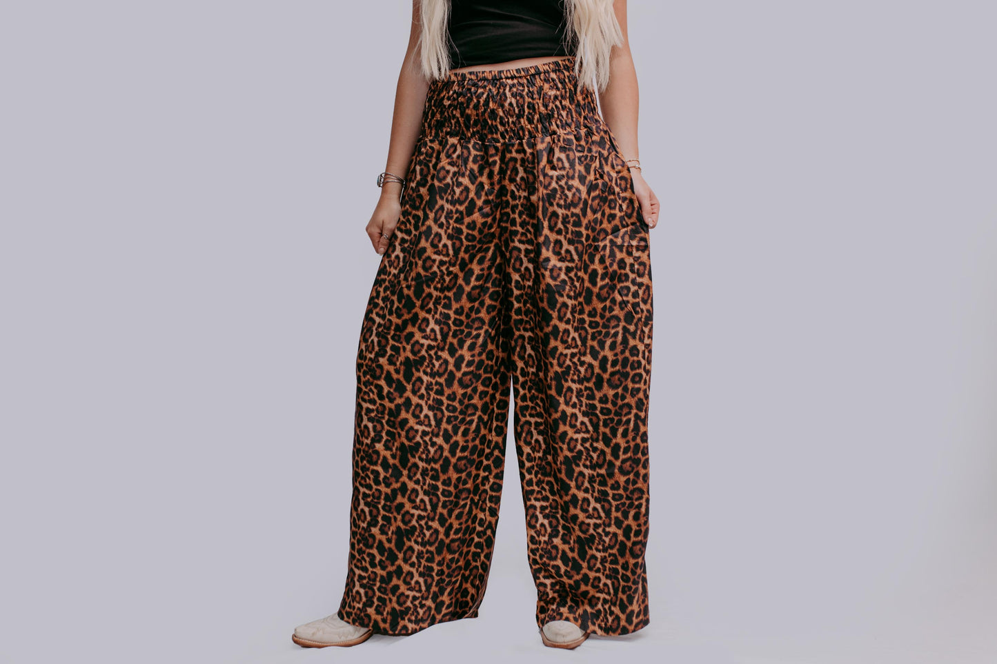 MK35 Loose Fit Leopard Bell Pants