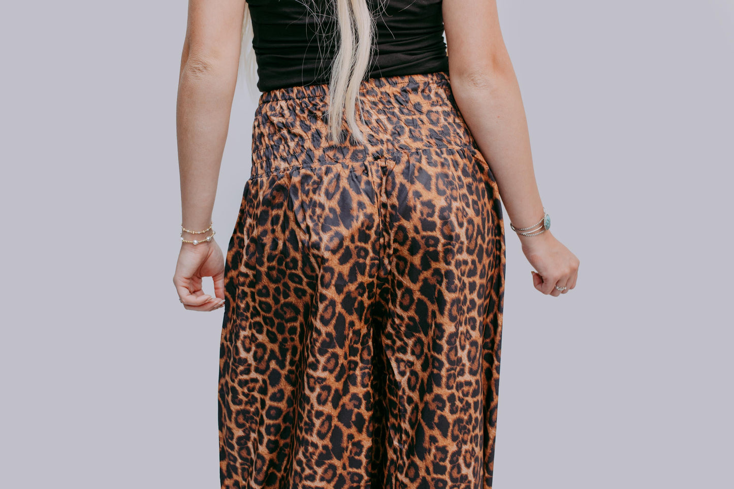 MK35 Loose Fit Leopard Bell Pants