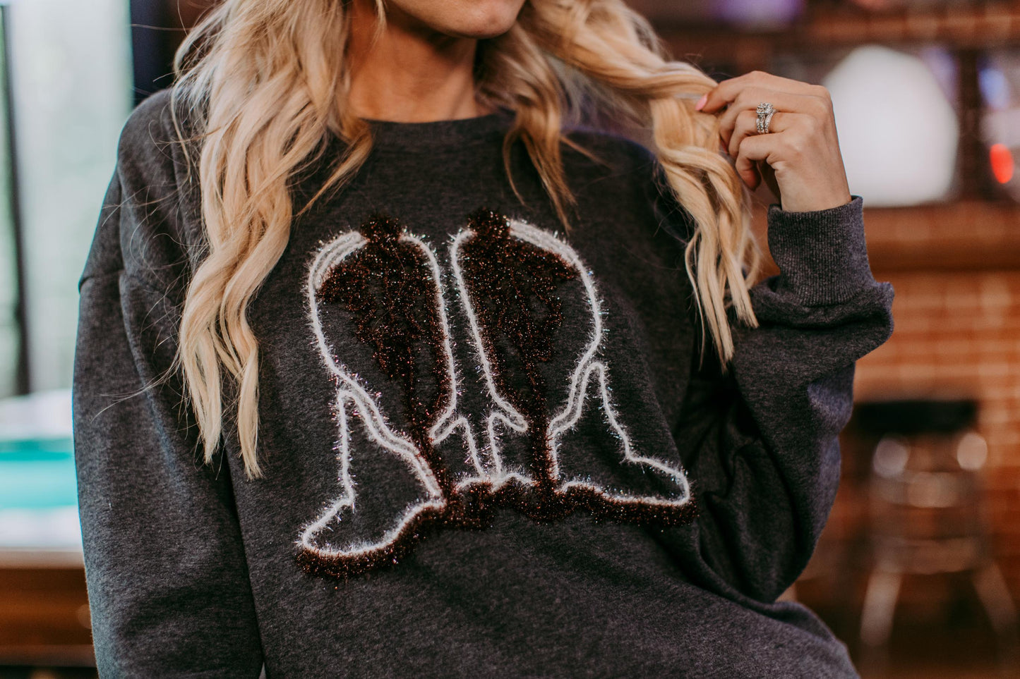 MK471 Boots Tinsel Sweatshirt