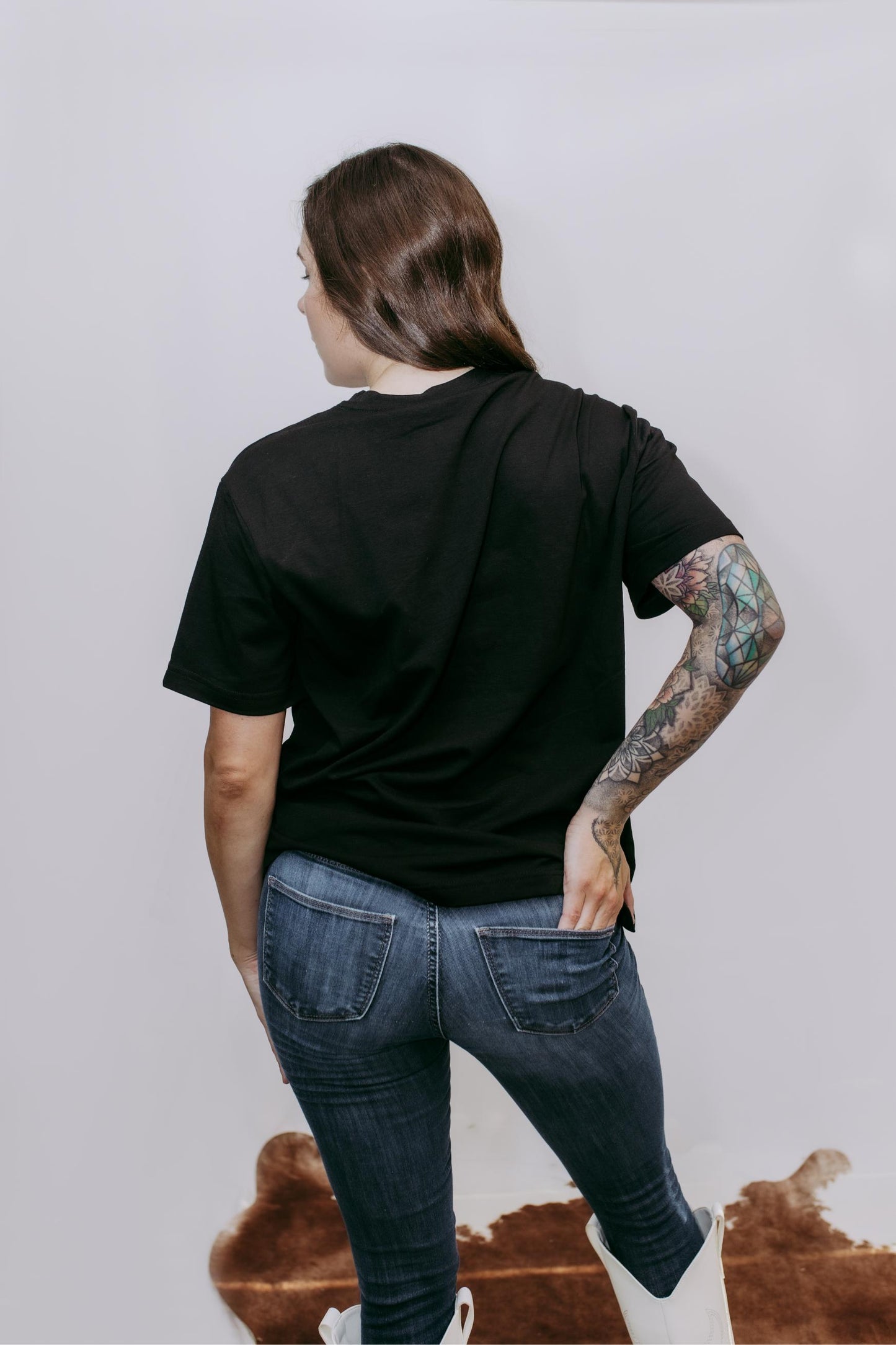 MK389 Worry Less SL Tee - Black