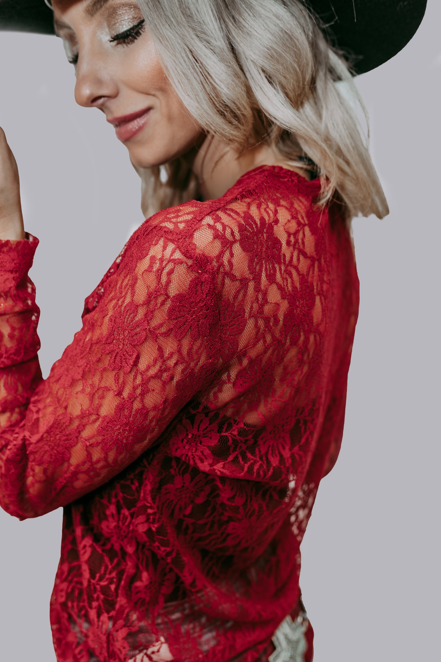 MK570A Flower Lace Top
