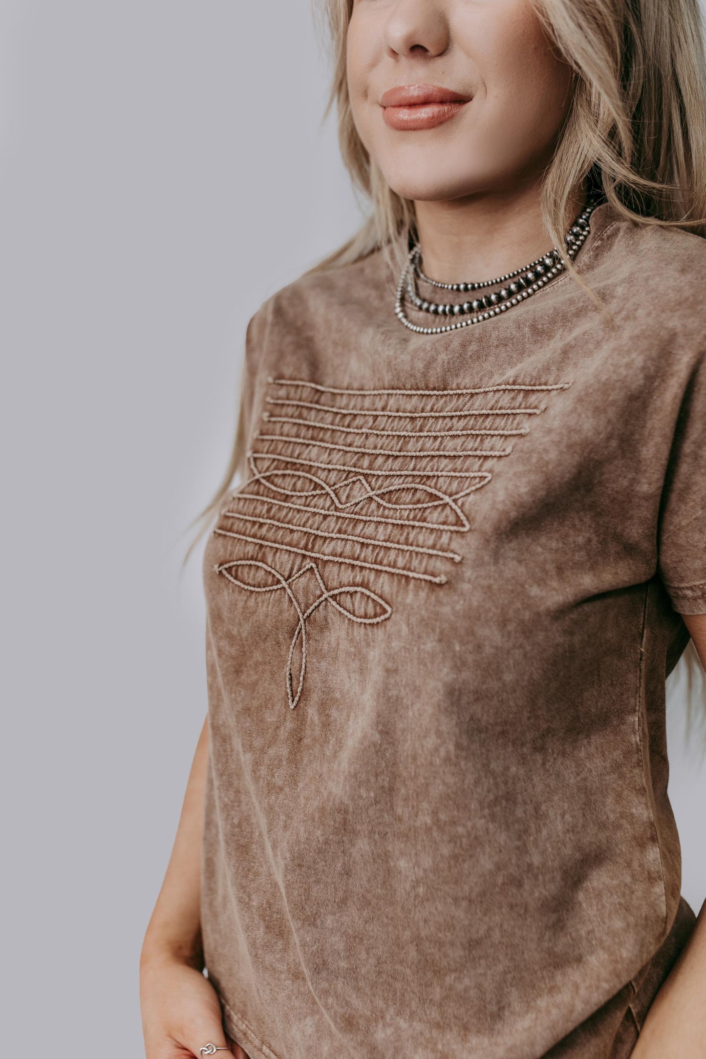 MK667 Boot Stitch Rope Embroidered Shirt