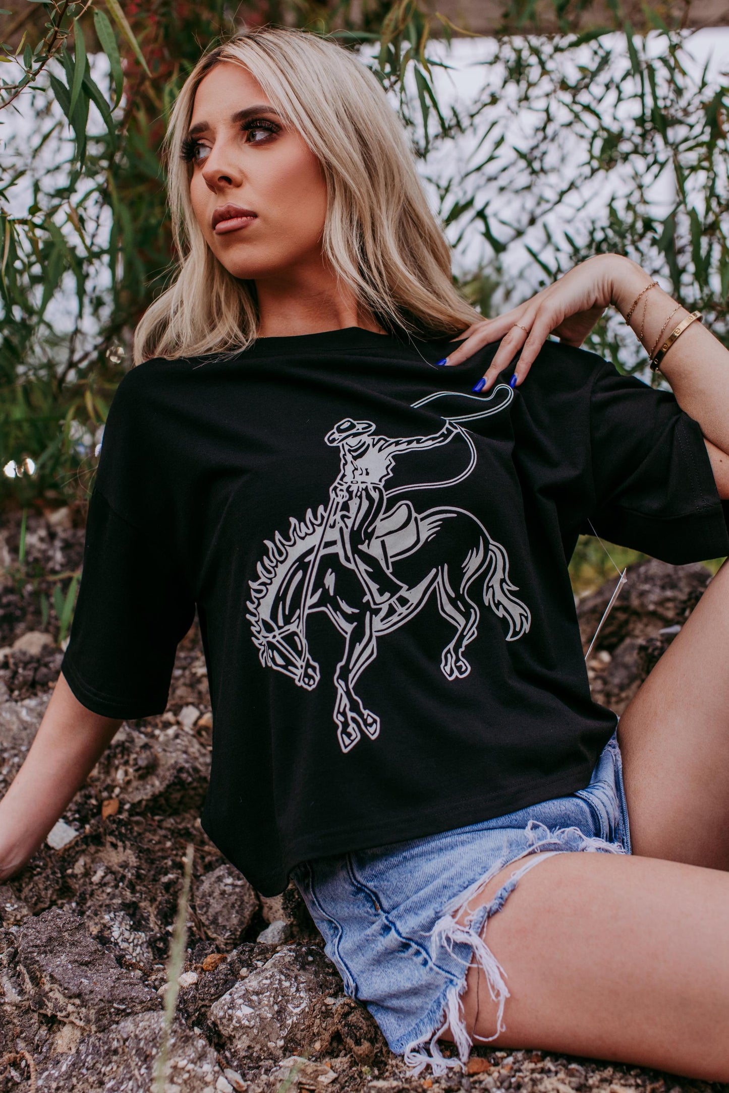 MK405 Bronco SS Crop Tee - Black