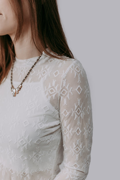 MK706 Embroidery Lace Top