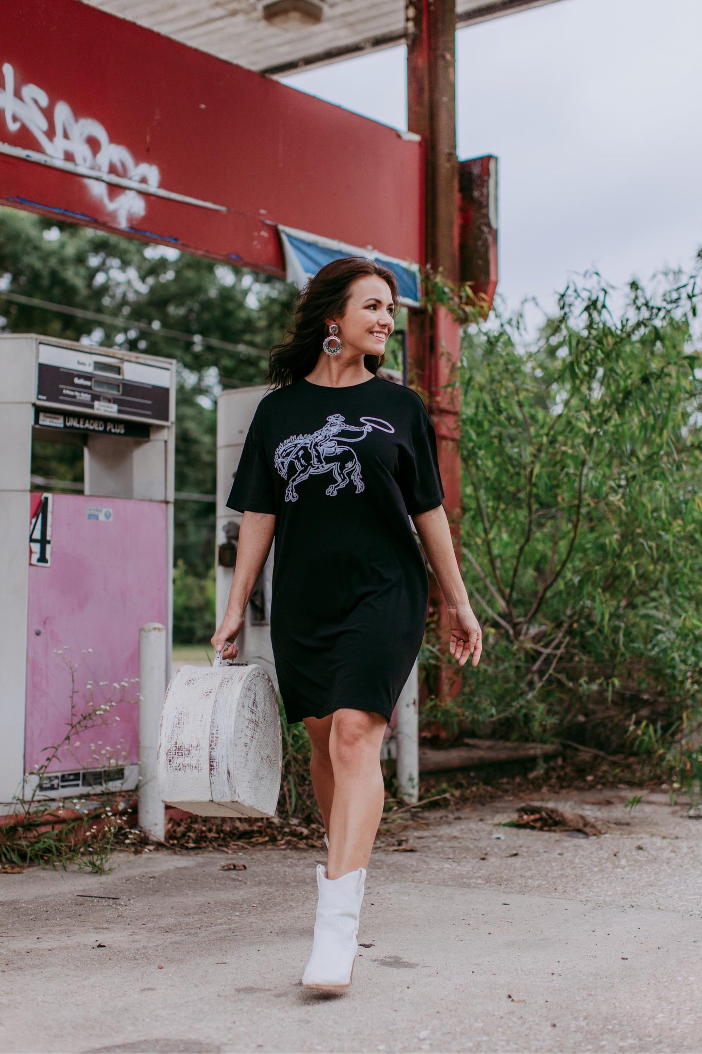 MK427 Deadwood Sequin Embellished Tee Dress