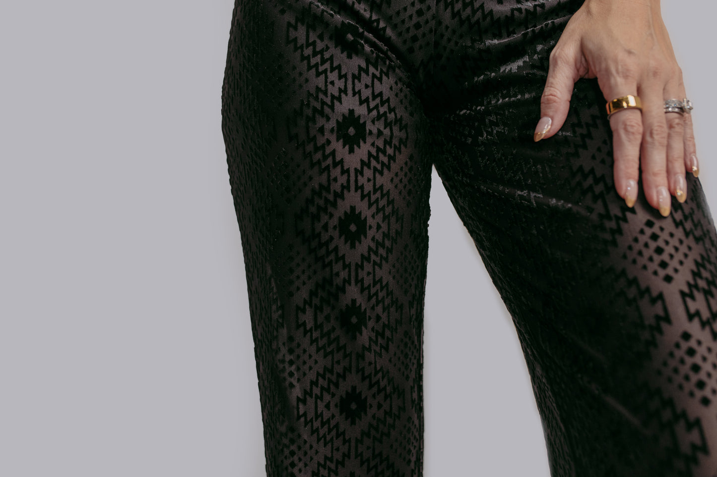 MK595 Burn Out Aztec Mesh Pants