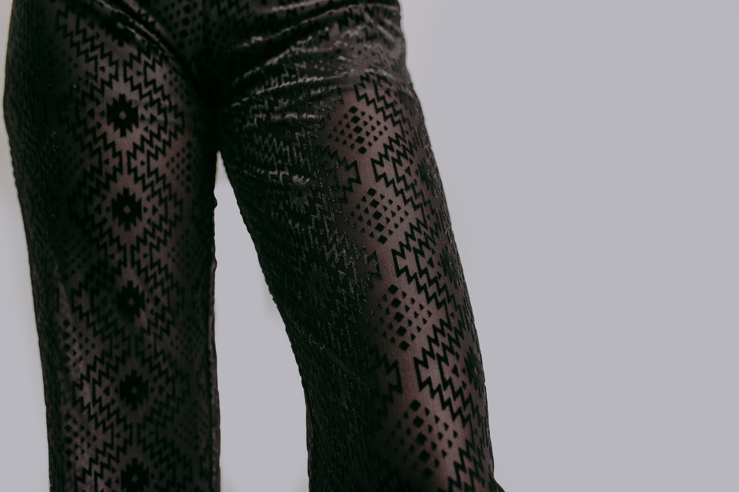 MK595 Burn Out Aztec Mesh Pants