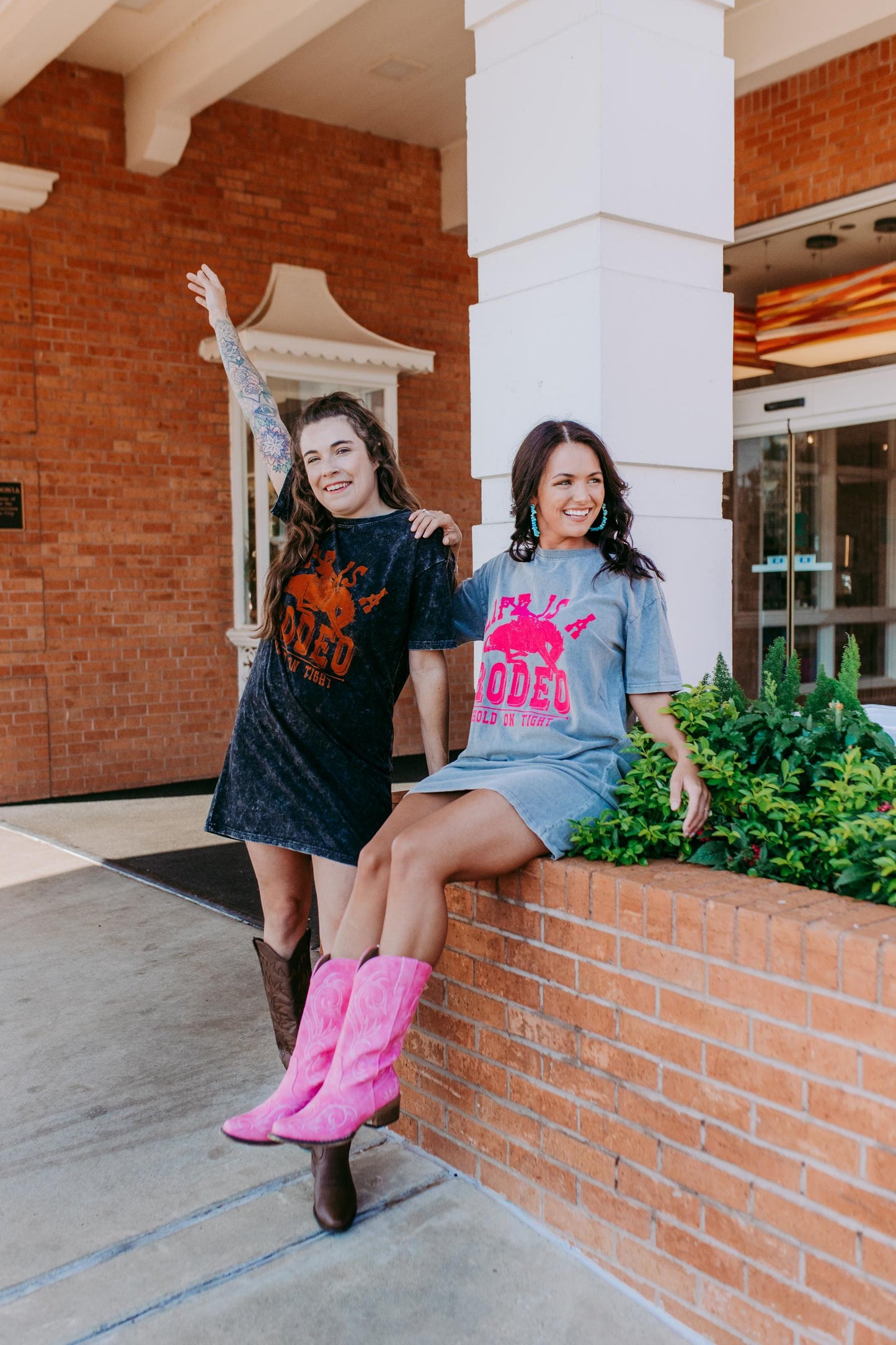 MK350 Life is a Rodeo Mineral Washed Tee Dress - Gray/Pink