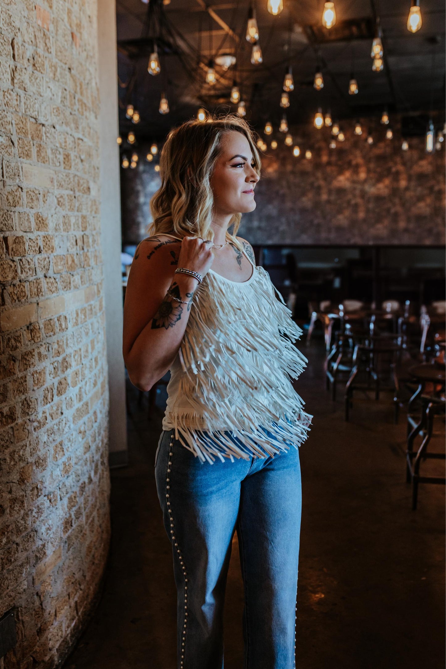 MK0155 Living on the Edge Fringe Tank - White