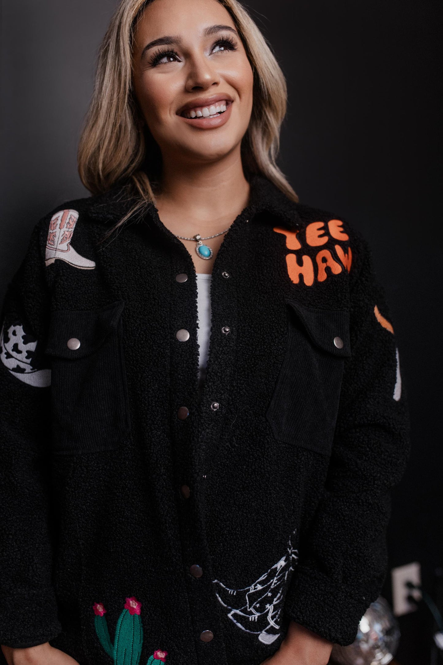 MK549 Oversize Sherpa Embroidery Jacket - BLACK