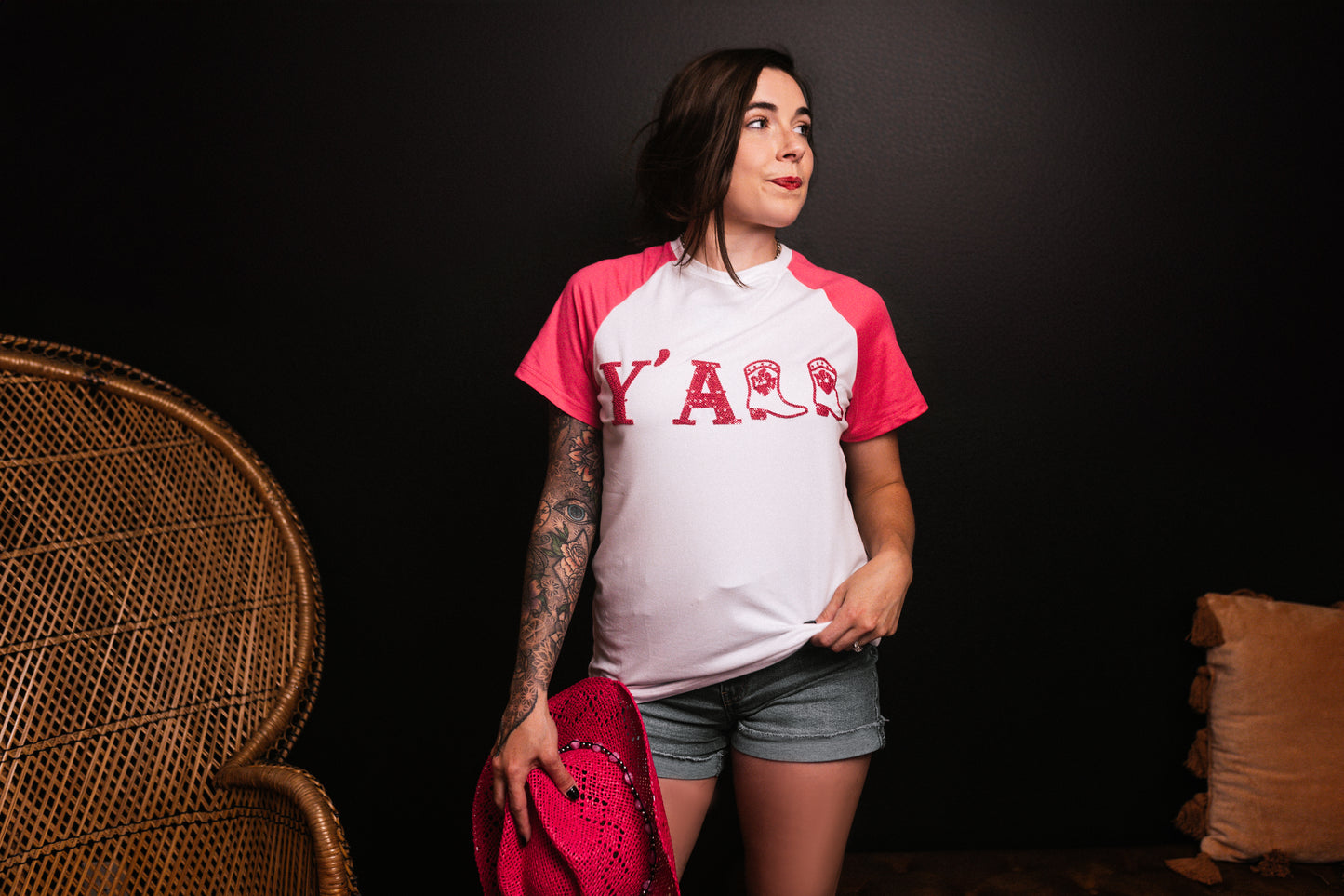 MK390 Y'ALL SL Tee Pink