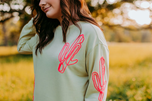 MK371 Cactus Line Embroidery Light Weight Sweatshirt Green