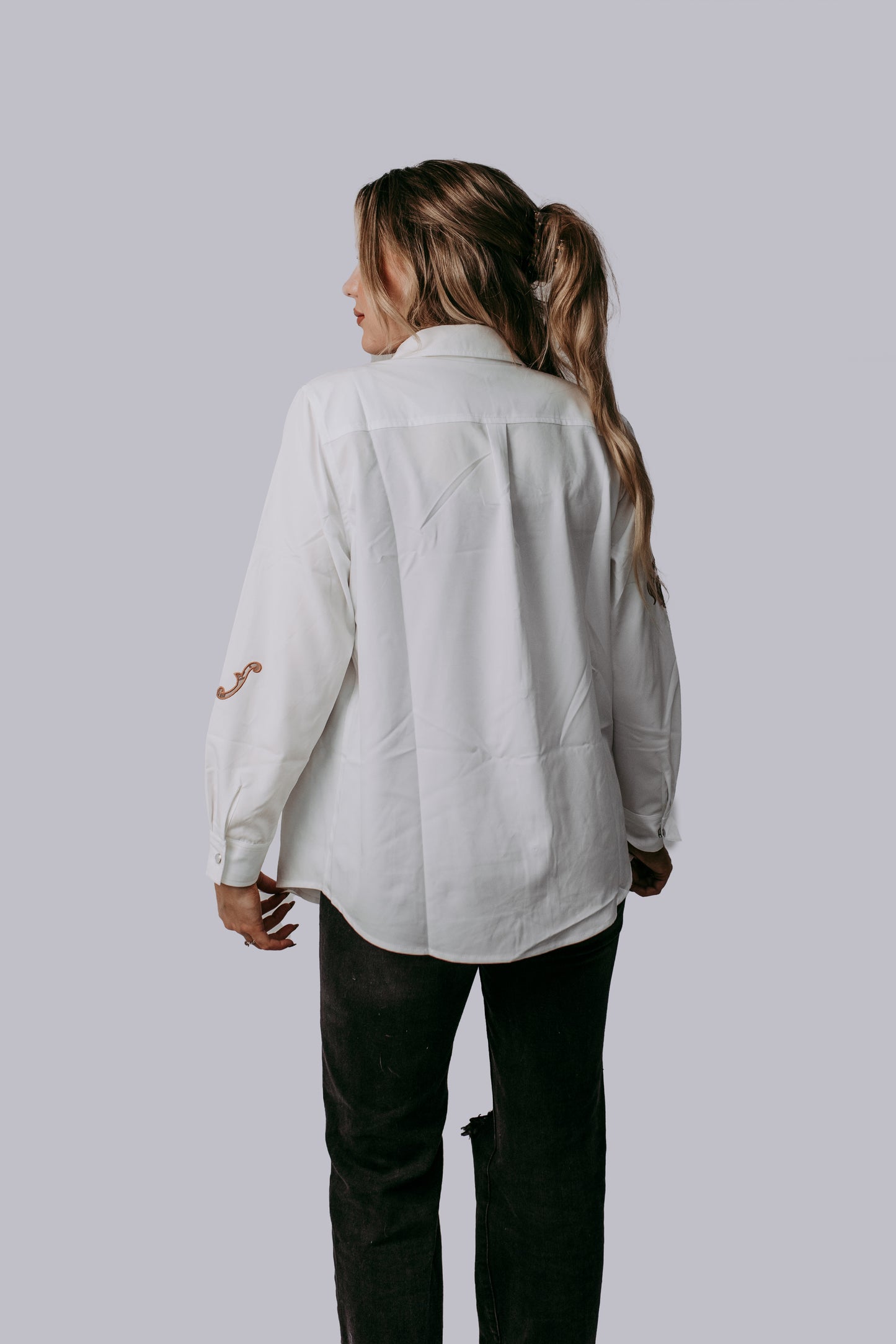 TZ76 Cut Out Embroidery Pearl Snap Button Down Shirt