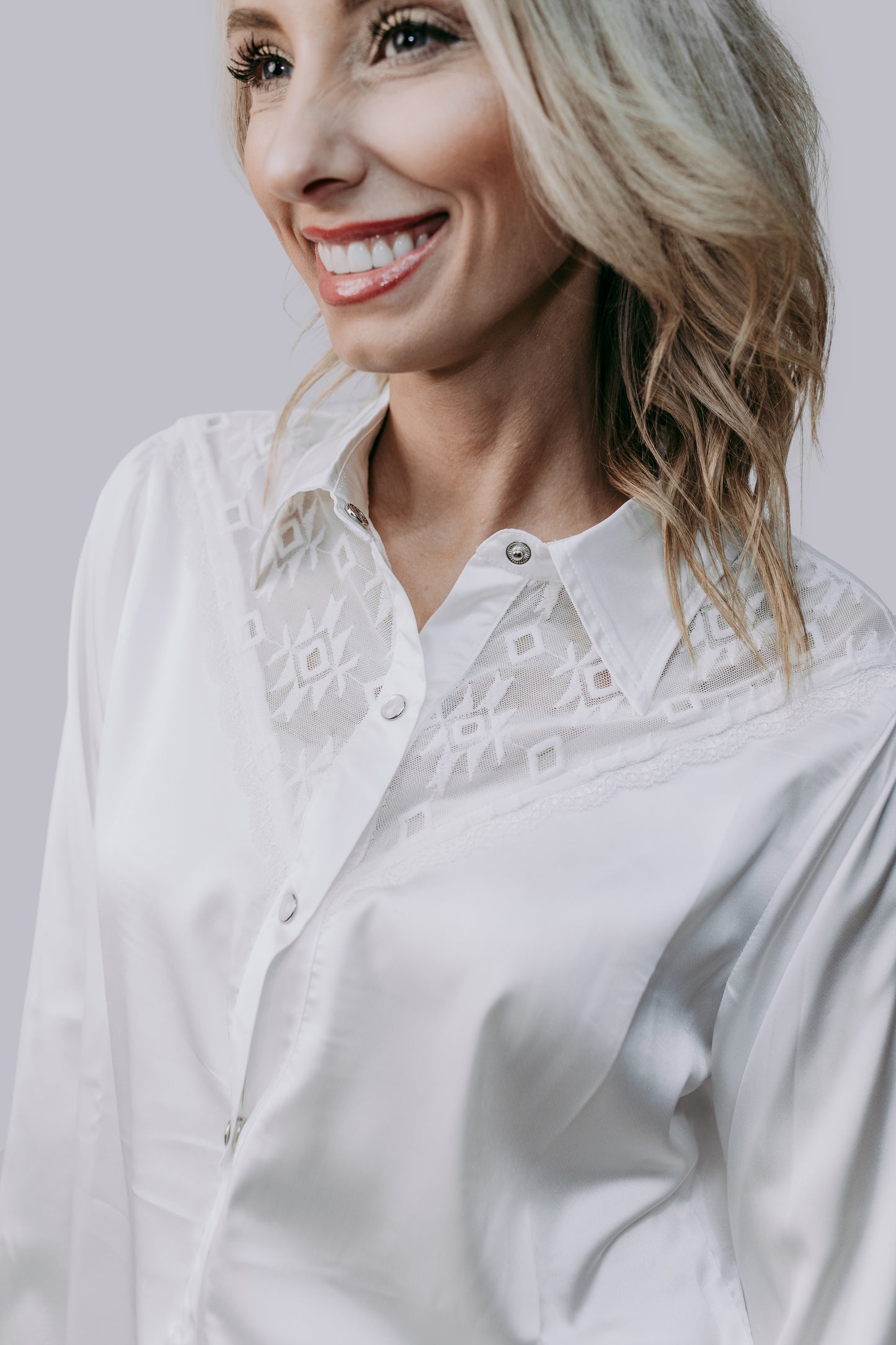 MK686 Aztec Lace Button down shirt