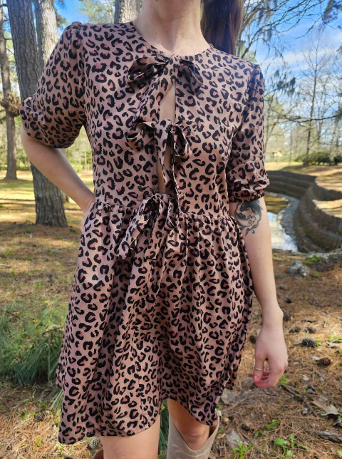 MK658 Leopard Front Bow Tie Dress