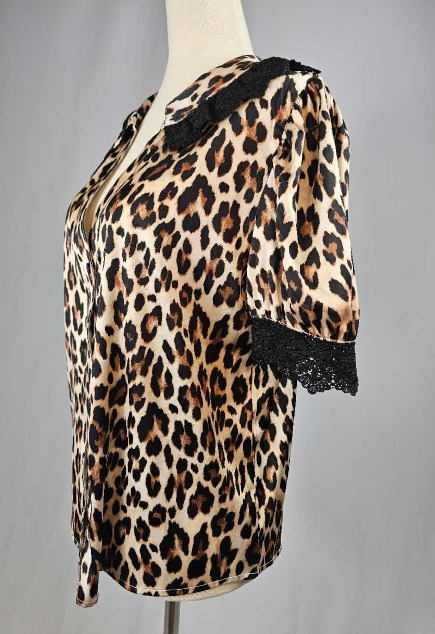 MK700 Leopard Lace Puff Sleeve Blouse